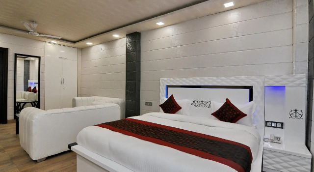 Hotel O Flyover Inn, Забронировать Отель Отели Нью-Дели с завтраком, Завтраки