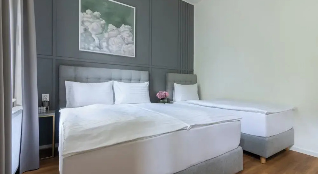 Апартаменты Luxury Encore Boutique Residence by Dwellfort