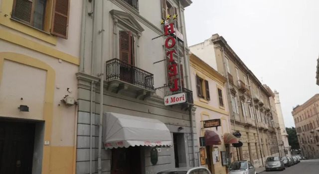 Hotel 4 Mori