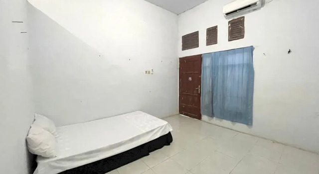 Camera Standard OYO Life 93083 Nova Jaya 3 Homestay Syariah