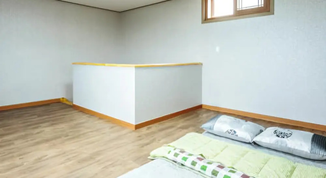 Mendorong House, Buchen Sie Hotel Seongsan Seogwipo