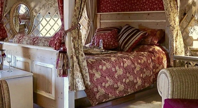 Banbury Meadow, Rezervați Hotel Glastonbury 