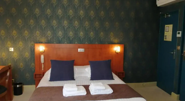 Двухместный номер Superior Logis Hôtel La Brèche - Restaurant Berthelot