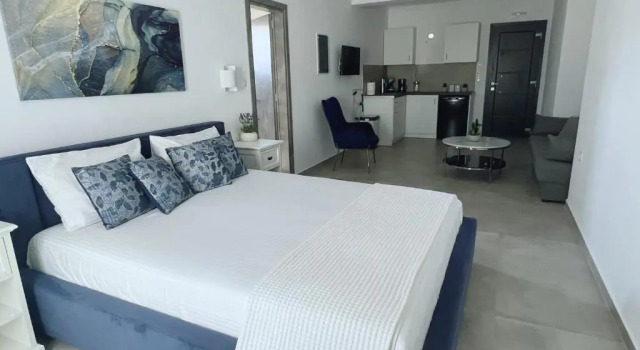 All Blue Suites, Prenota Hotel Ambelas Paro