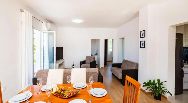 Apartmani Manda, Забронировать Отель Ясенице Задарская жупания