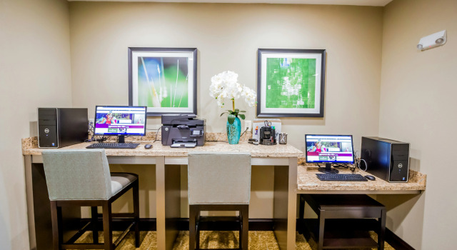 Staybridge Suites Plano North - Frisco by IHG, Забронировать Отель Отели Площади Фриско 3 звезды, рядом с KidZania USA, 3*