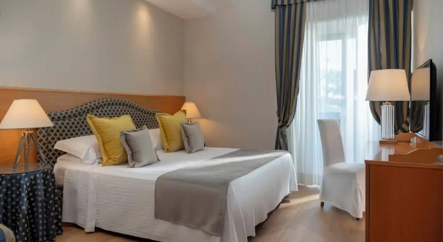 Номер Standard с балконом Hotel Lungomare