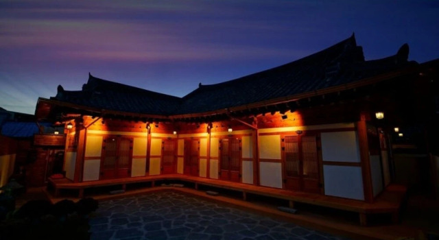 Jeonju Hanok Sukbak Cheheomgwan Pension