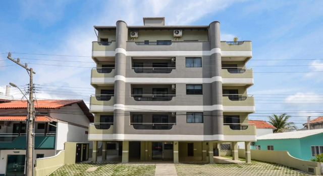 Residencial Eugênio Muller, Забронировать Отель Недорогие отели Бомбиньяс, рядом с Пляж Sepultura, недорого