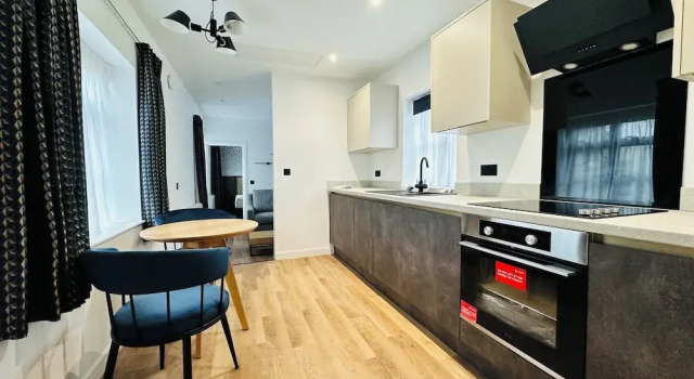 Апартаменты Superior Rhode Lane - Serviced Apartments by AQORA
