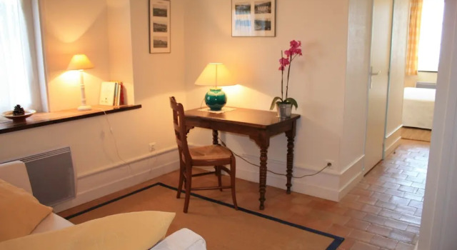 Domaine Du Fontenay, Rezervasyon Otel Villemontais Paris