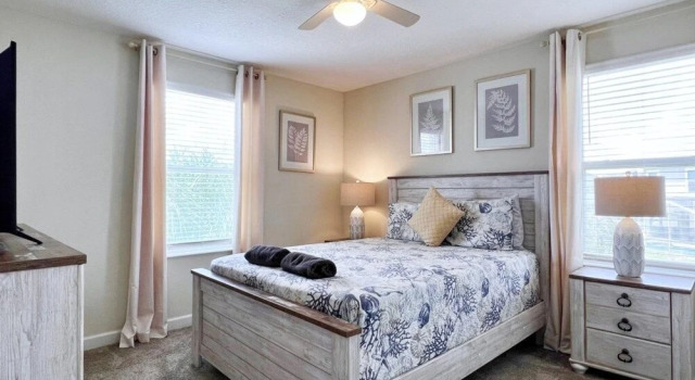 Beautiful 8 Bed Home In Champions Gate-303oc 8 Bedroom Home by RedAwning