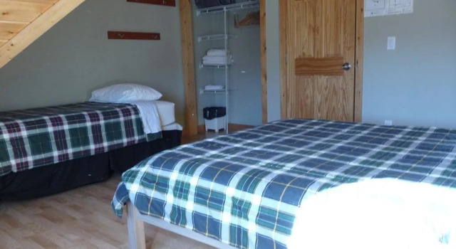 Canmore Alpine Hostel - Alpine Club of Canada, Забронировать Отель Канмор Альберта