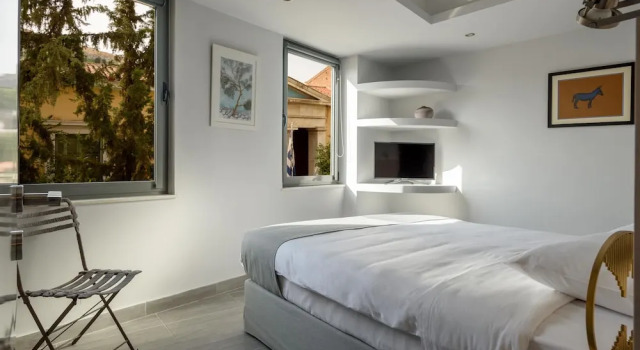Апартаменты Fos Residential Apartments