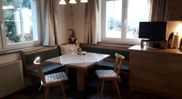 Pleasant Holiday Home near Ski Area in Tobadill, Rezerwuj Hotel Tobadill Tyrol