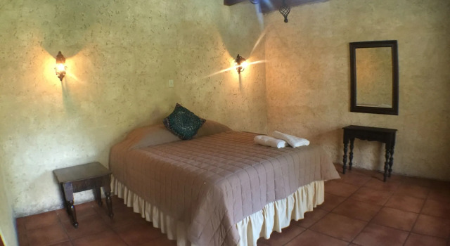 Naif Boutique Hotel, Book Boutique Hotels in Zacatepeques with Parking, Parking
