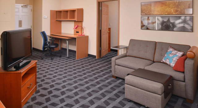 Двухместный люкс c 1 комнатой Candlewood Suites St Louis St Charles by IHG