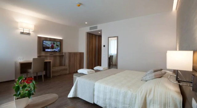 Двухместный номер Superior Hotel Harrys Garden