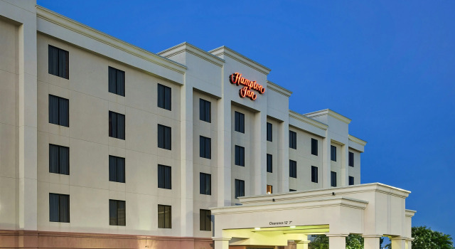 Hampton Inn Columbus-North