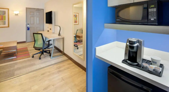 Люкс Holiday Inn Express & Suites S Lake Buena Vista by IHG