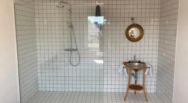 Апартаменты Appartement 1 chambre meublé et terrasse à 10 min du centre de Bruxelles