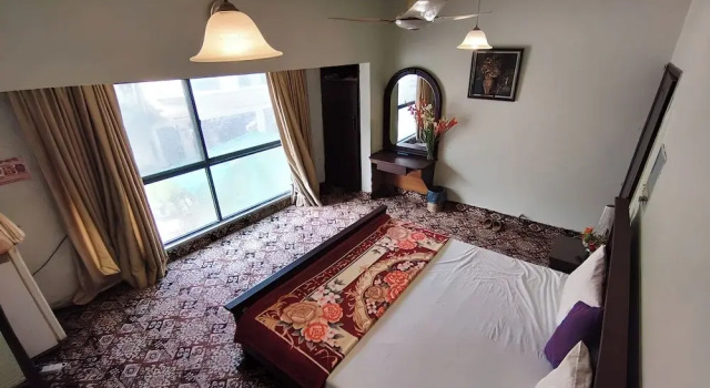 Executive Double room with balcony and with park view Hilltop Hotel