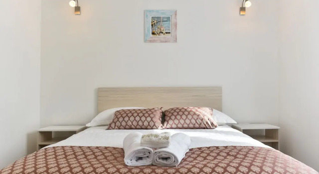 Apartments Ana Vrsi, Book Apartment Mulo Zadar County