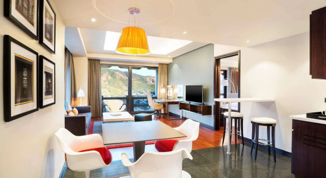 Le Meridien Thimphu, Book Hotel Hoteller i Timphu med parkering, Parkering