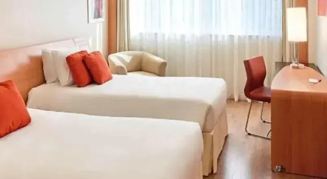 Апартаменты Regency Barra Hotel