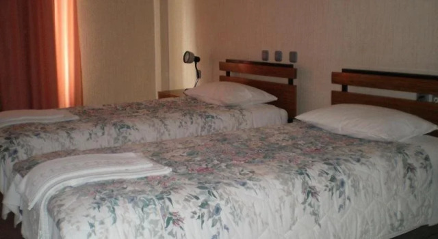 Hotel Koutriaris, Prenota Hotel Hotel economici a Grecia Centrale