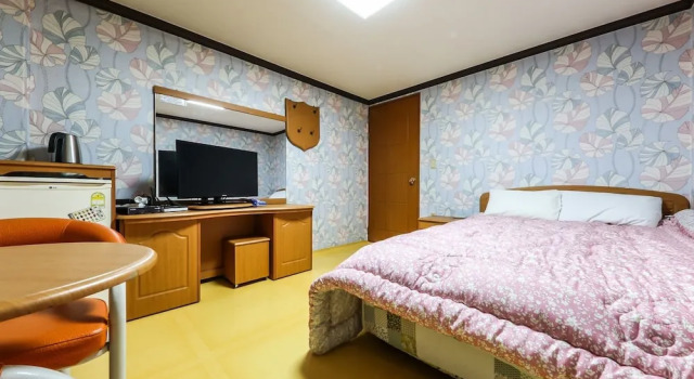 Taean Kkotji, Prenota Hotel Anmyeon 