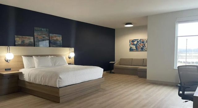 Люкс La Quinta Inn & Suites By Wyndham Jackson
