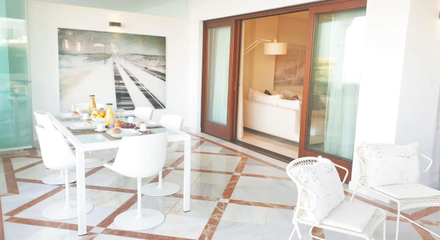 LUXURY APARTMENT FRONTAL BEACH in Doncella Beach, Забронировать Апартаменты/квартира Апартаменты Эстепона, Апартаменты/квартира