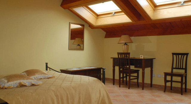 B&B Triskeles, Book Bed and Breakfast Hotels in Sicily with Parking, Parking