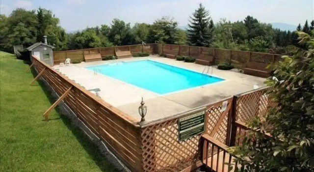 Beaver Ridge 126, Book Hotel Hoteller i Mount Storm med pool, Swimmingpool