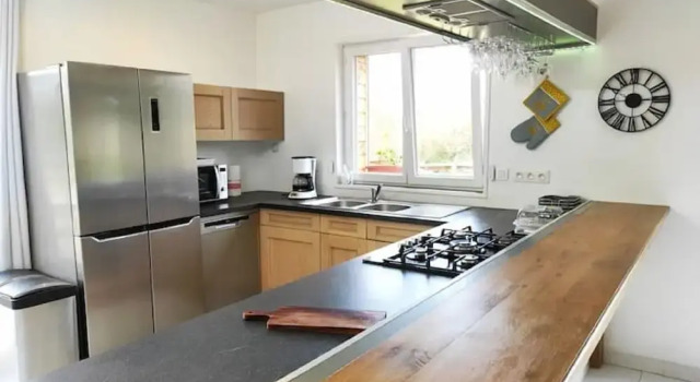 Holiday Home Near Lake and Leisure in Clos du Bannet, Réserver Maison de vacances Cottages à Great Eastern Region, Cottage