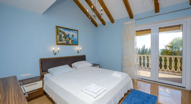 Villa Zlata, Забронировать Вилла Отели Сребрено с бассейном, Бассейн