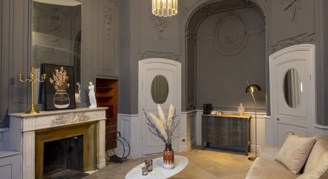 Margaret - Hôtel Chouleur, Rezerwuj Hotel Nimes Gard