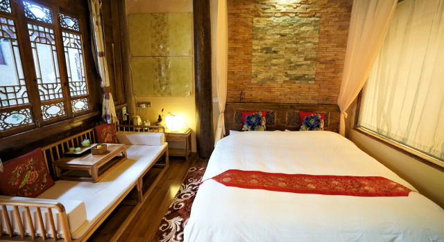 Lijiang Lvyeanjia Inn, Забронировать Отель СПА-отели Лицзян, рядом с Улица Сквер-стрит Древнего города Даянь, SPA-услуги