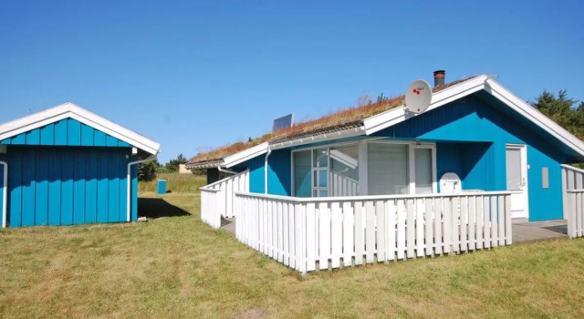 "Galathea" - 1.4km from the sea in NW Jutland