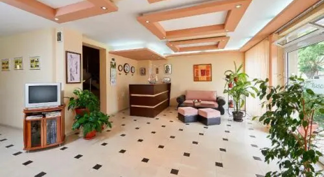 Guest House Oasis, Забронировать Гостевой дом Поморие Burgas Coast
