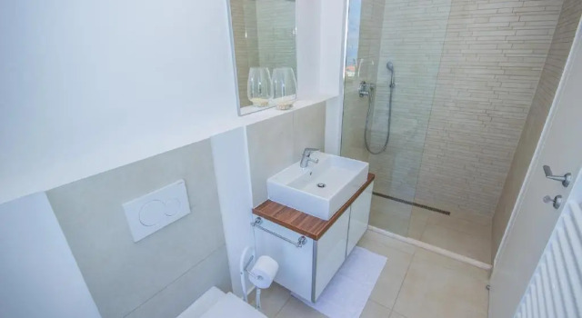 Вилла Villa Oleander by Domus Mirus - Rooftop Cinema & Pool & 6min Walk to Beach