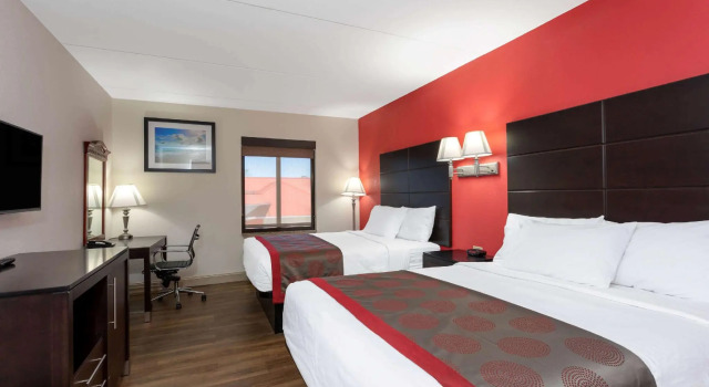 Четырёхместный номер Standard Ramada by Wyndham Panama City