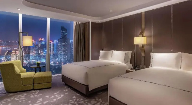 Номер Standard с видом на реку Conrad Hangzhou