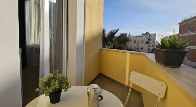 Трёхместный номер Deluxe с балконом Guest House Vanvitelli