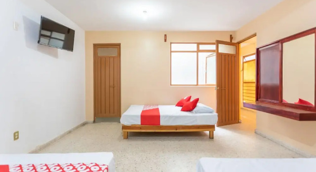Шестиместный номер Standard OYO Hotel Emperador, Oaxaca