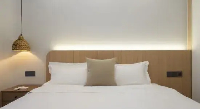Люкс с 2 комнатами с видом на город Sanya Shengsen Design Homestay（Nanshan Temple Yazhou Bay Science and Technology City Branch)