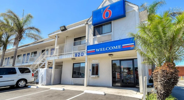 Motel 6 Los Angeles - Harbor City, Reserva ahora Motel Harbor City Área metropolitana de Los Angeles