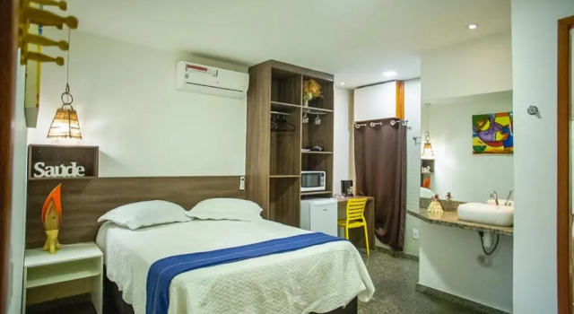 Люкс SEGUNDA CASA - Seu cantinho em Guarapari, 1 minuto a pé da Praia do Morro! Suítes confortáveis e modernas - Para casal ou para grupos de até 4 pessoas