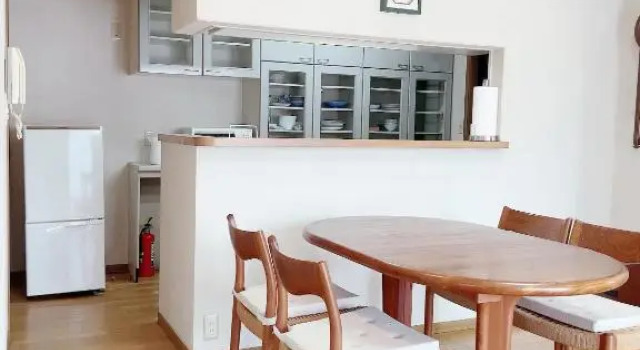 Young House, Buchen Sie Hotel Matsudo Chiba